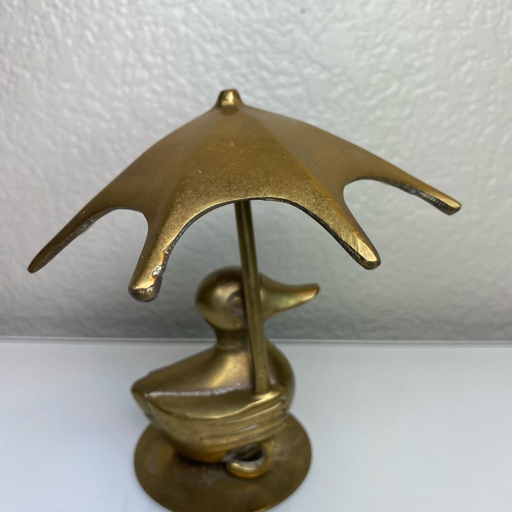 Vintage Duck with Umbrella Brass Figurine Made in India - Picture 5 of 16